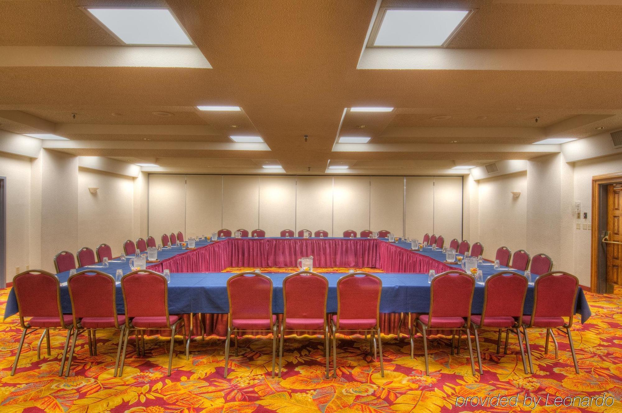 Mcm Elegante Suites Abilene Exterior photo